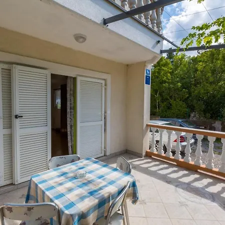 아파트 Blazic 자드라보노